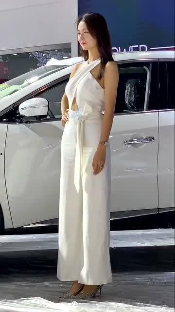 模特苏宁的最新爆料,揭秘时尚界幕后故事 第1张 模特苏宁的最新爆料,揭秘时尚界幕后故事 第1张